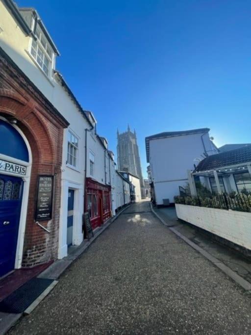 Calm In The Centre Of Cromer! Екстериор снимка