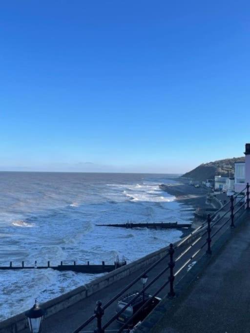 Calm In The Centre Of Cromer! Екстериор снимка
